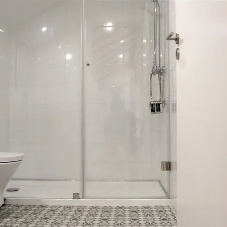 A Window To - Fabulous By Douro River *